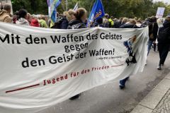 241003_Friedensdemo-Berlin-Jugend-fuer-den-Frieden_saheb